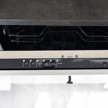 Vaz Apartments Essen, Kueche, Wlan, Tv, Netflix, Ca 15 Min Messe U Hbf Bagian luar foto
