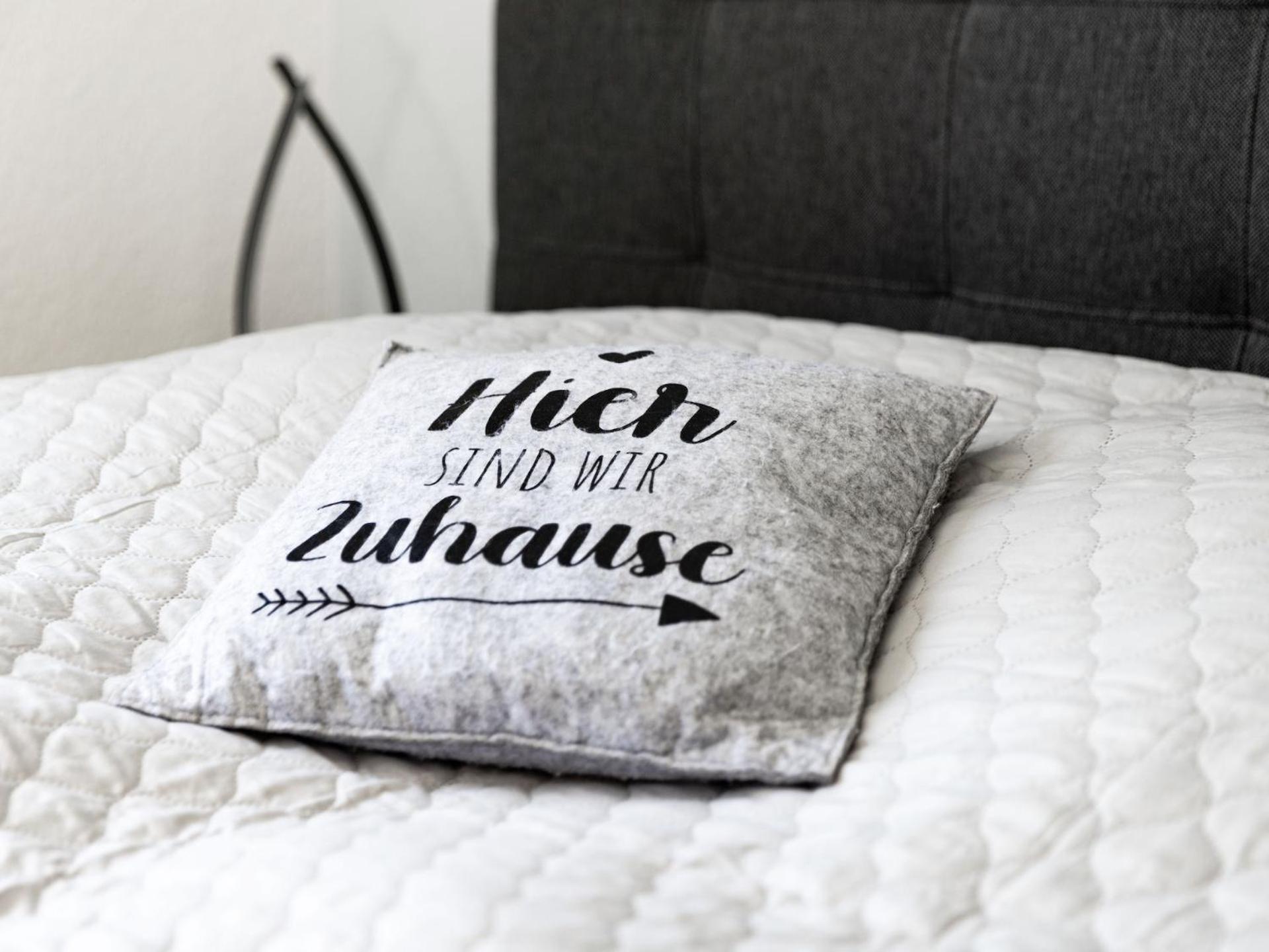Vaz Apartments Essen, Kueche, Wlan, Tv, Netflix, Ca 15 Min Messe U Hbf Bagian luar foto