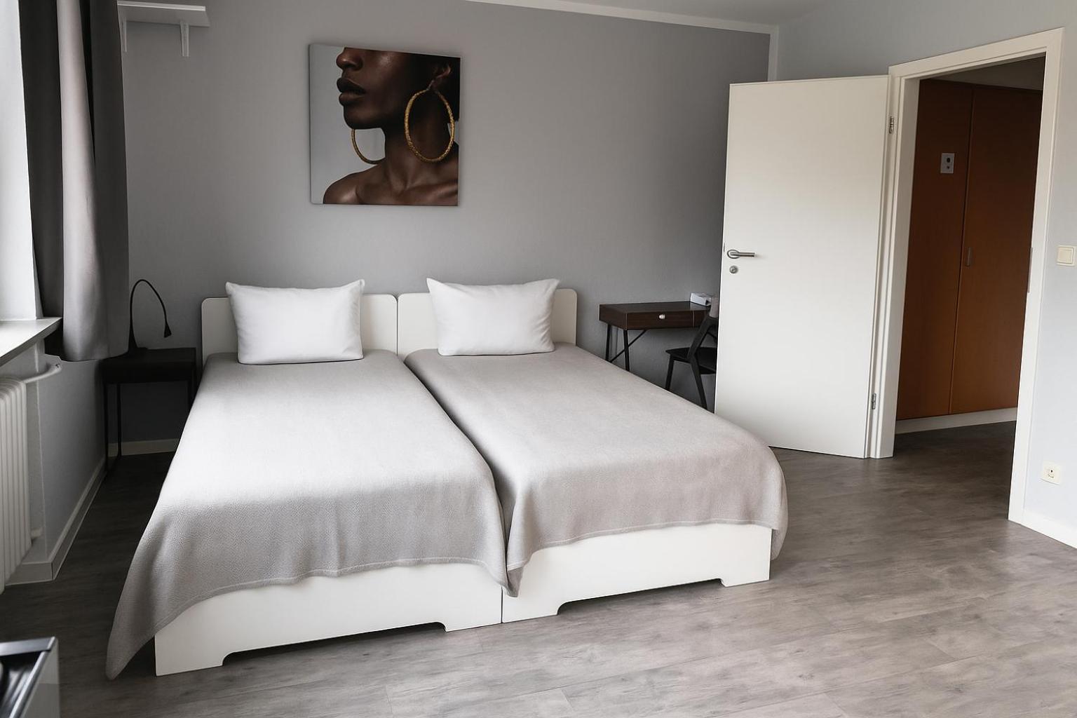 Vaz Apartments Essen, Kueche, Wlan, Tv, Netflix, Ca 15 Min Messe U Hbf Bagian luar foto